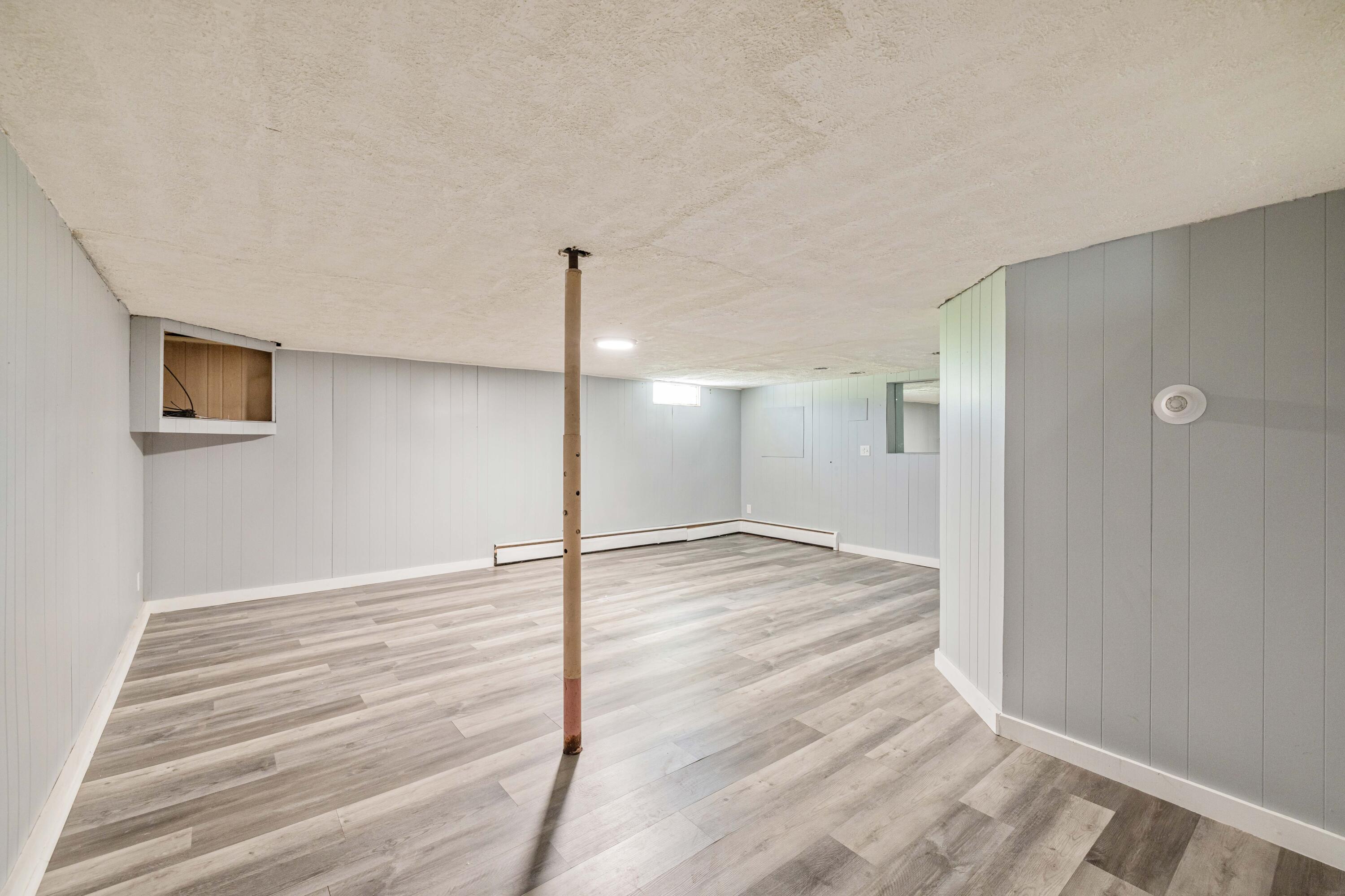 164 South Avenue Lewiston ME 04240