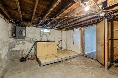 164 South Avenue Lewiston ME 04240