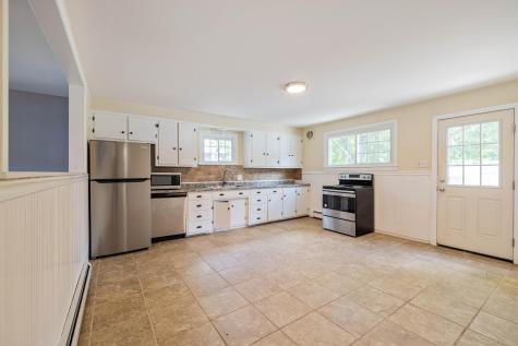 164 South Avenue Lewiston ME 04240