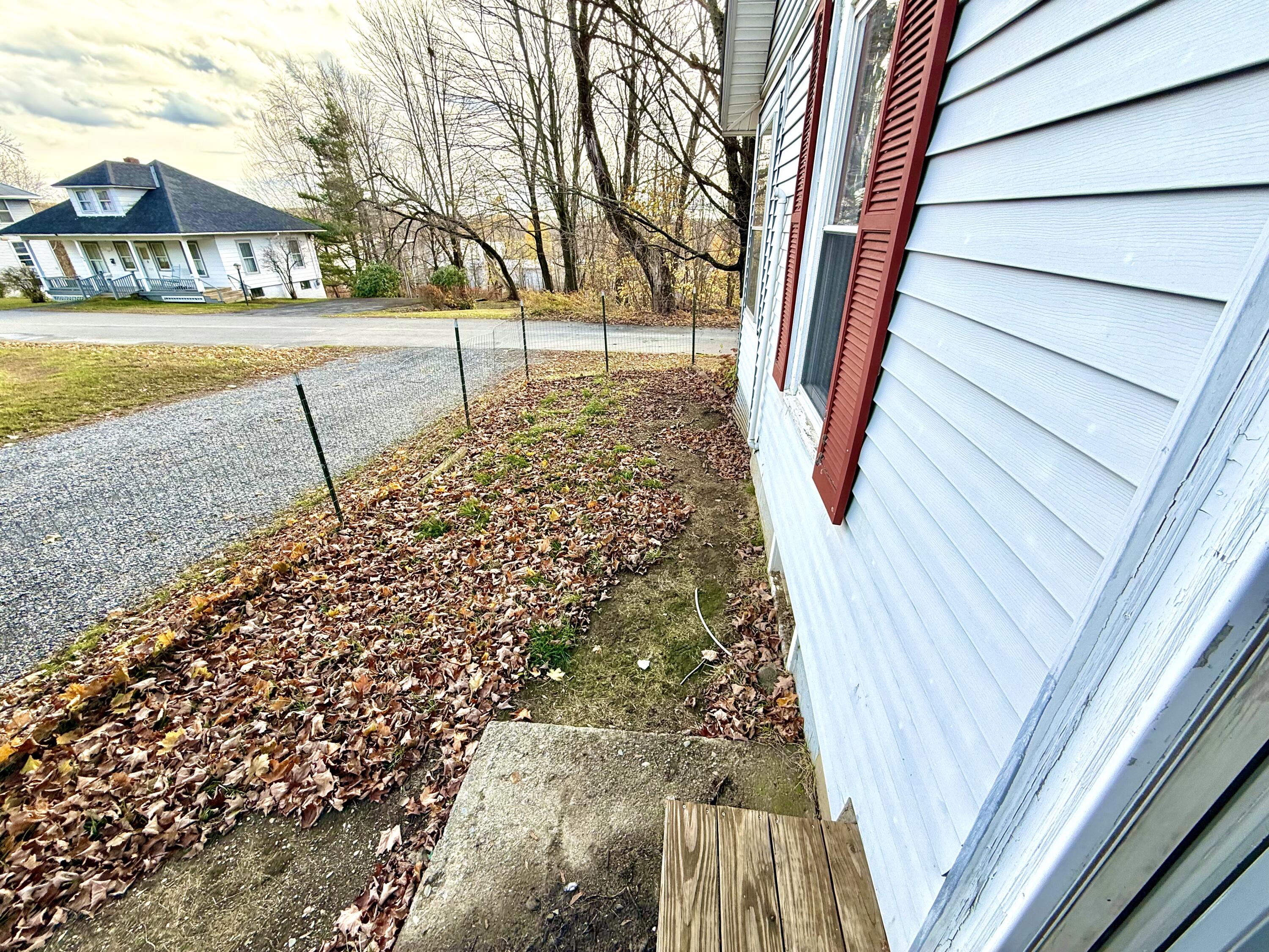 15 Fay Court Dexter ME 04930