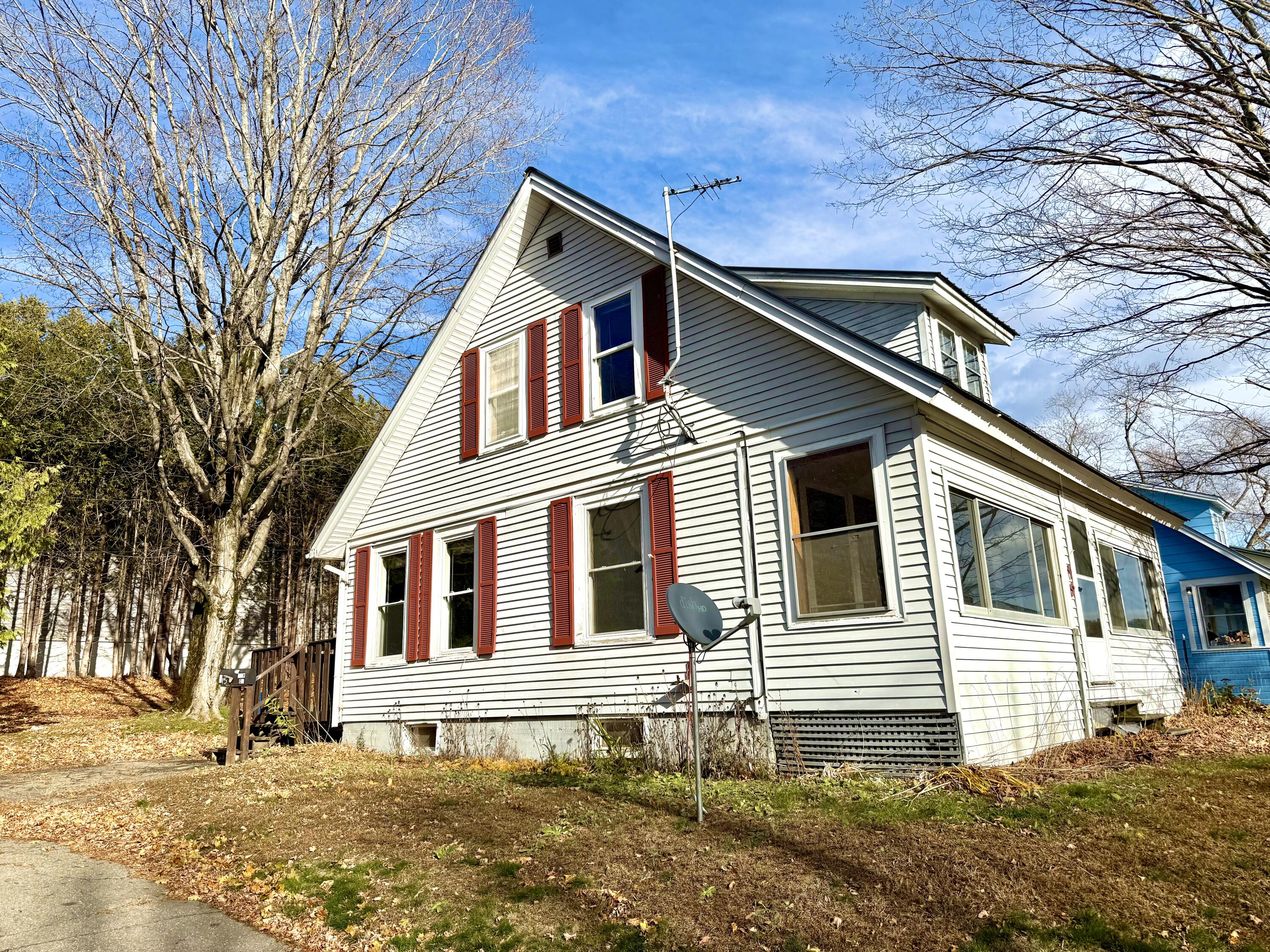 15 Fay Court Dexter ME 04930