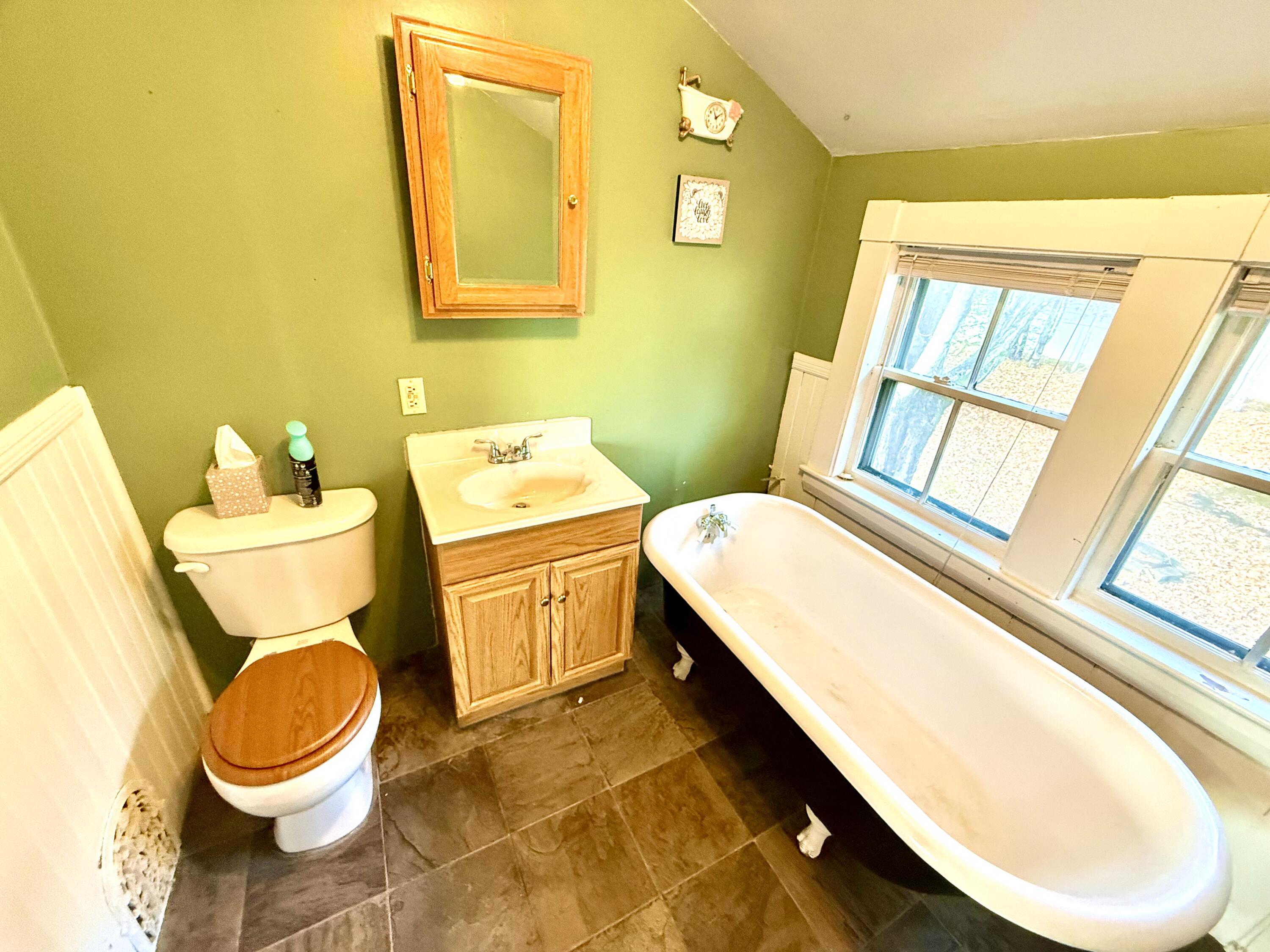 15 Fay Court Dexter ME 04930