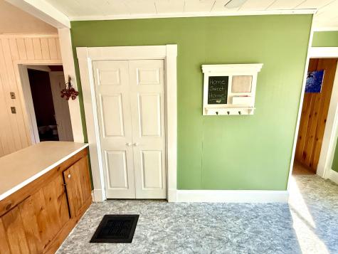 15 Fay Court Dexter ME 04930