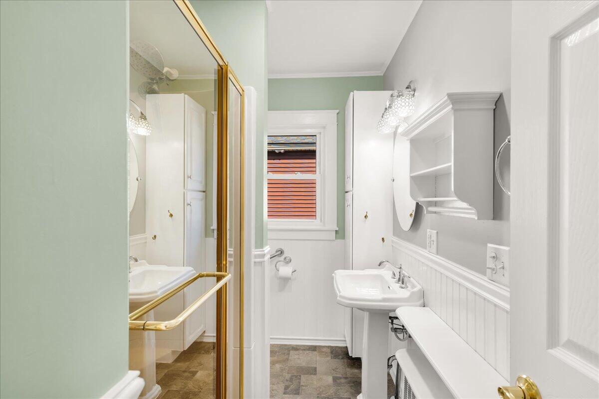 15 Wood Street Bangor ME 04401