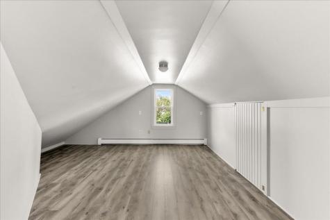 15 Wood Street Bangor ME 04401