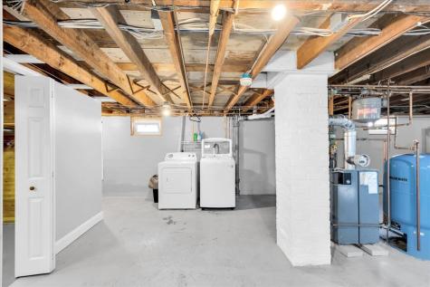 15 Wood Street Bangor ME 04401