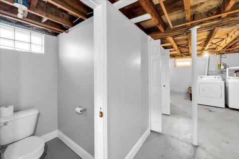 15 Wood Street Bangor ME 04401