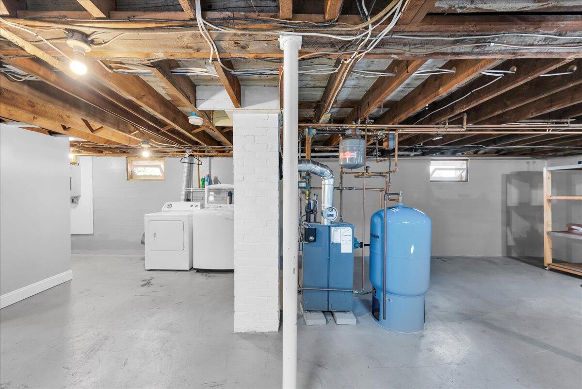 15 Wood Street Bangor ME 04401