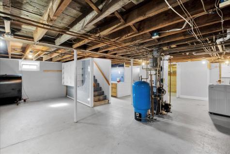 15 Wood Street Bangor ME 04401