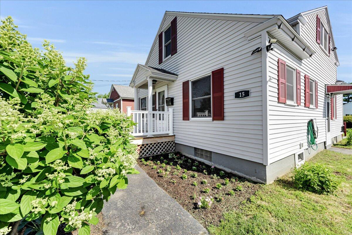 15 Wood Street Bangor ME 04401