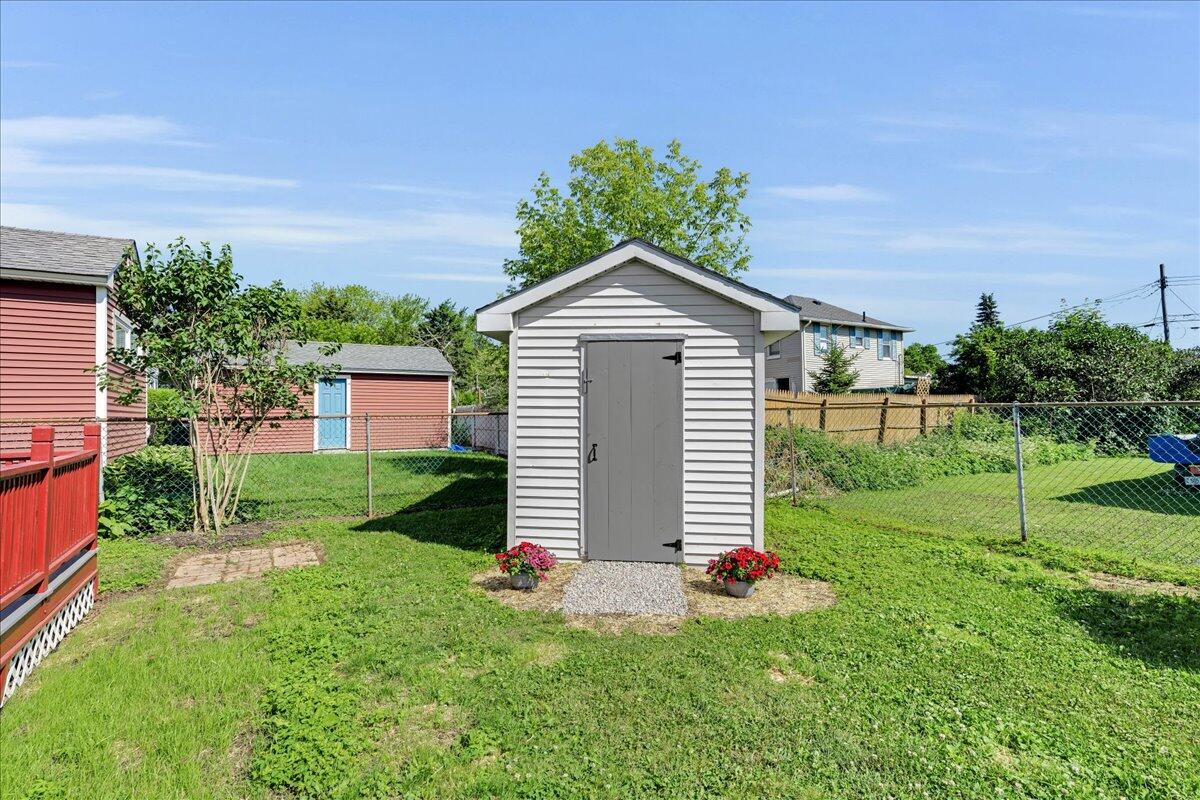 15 Wood Street Bangor ME 04401