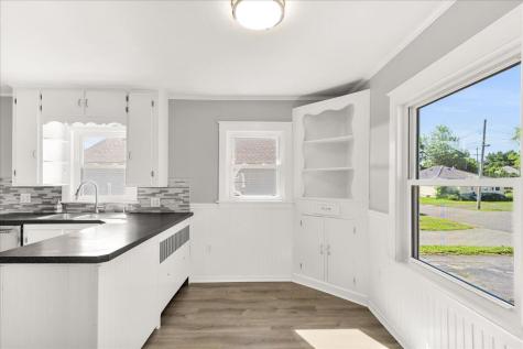 15 Wood Street Bangor ME 04401