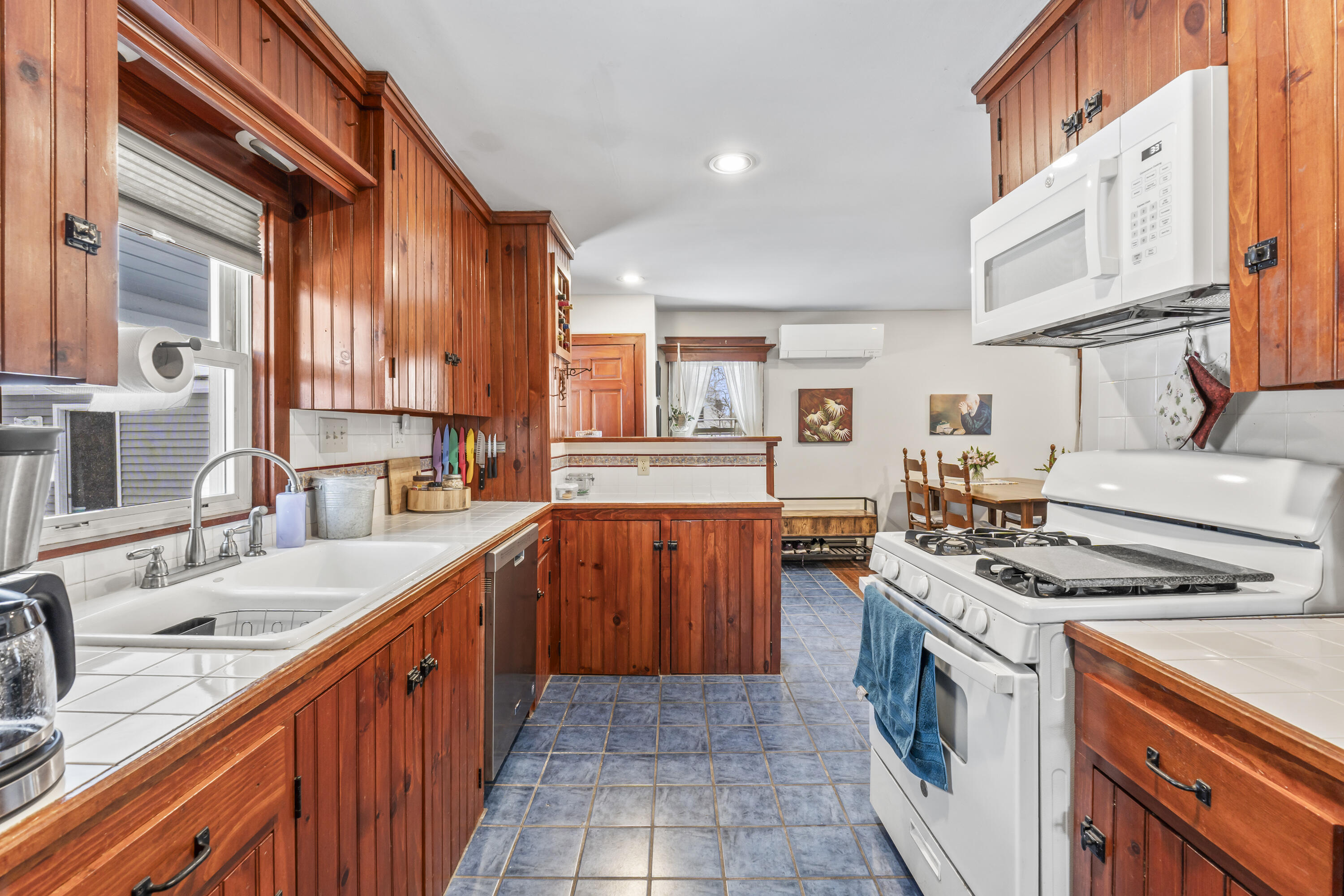 222 Black Point Road Scarborough ME 04074