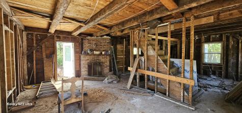 18 N Main Street Strong ME 04983