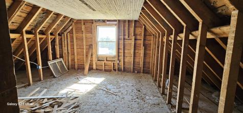 18 N Main Street Strong ME 04983