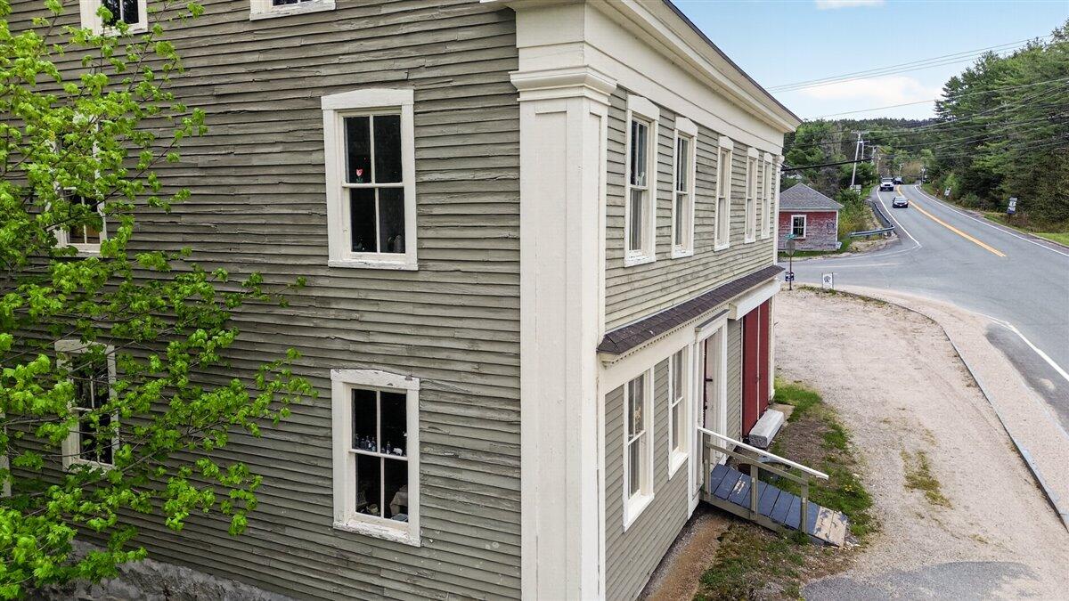 2100 U.s. 1 Sullivan ME 04684