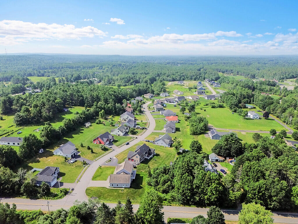 15 Fieldstone Drive Augusta ME 04330