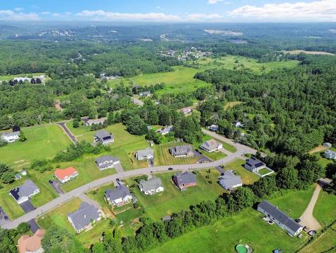 15 Fieldstone Drive Augusta ME 04330