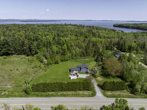 2015 Us Route One Perry ME 04667