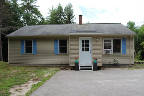 26 Sloans Cove Road Raymond ME 04071