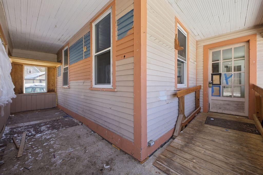 16 Witchtrot Road South Berwick ME 03908