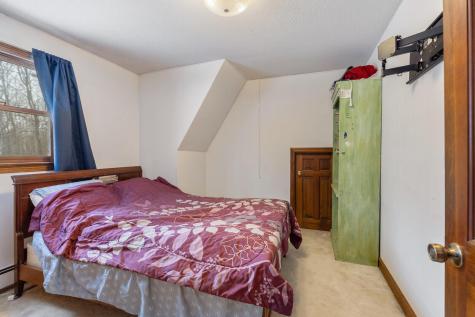 105 Nottingham Road Winthrop ME 04364