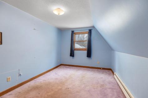 105 Nottingham Road Winthrop ME 04364