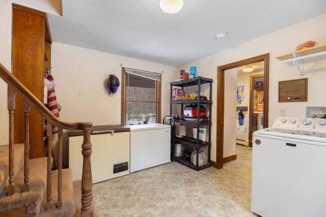 105 Nottingham Road Winthrop ME 04364