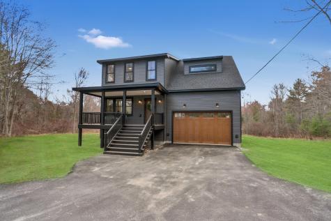43 Middle Road Falmouth ME 04105