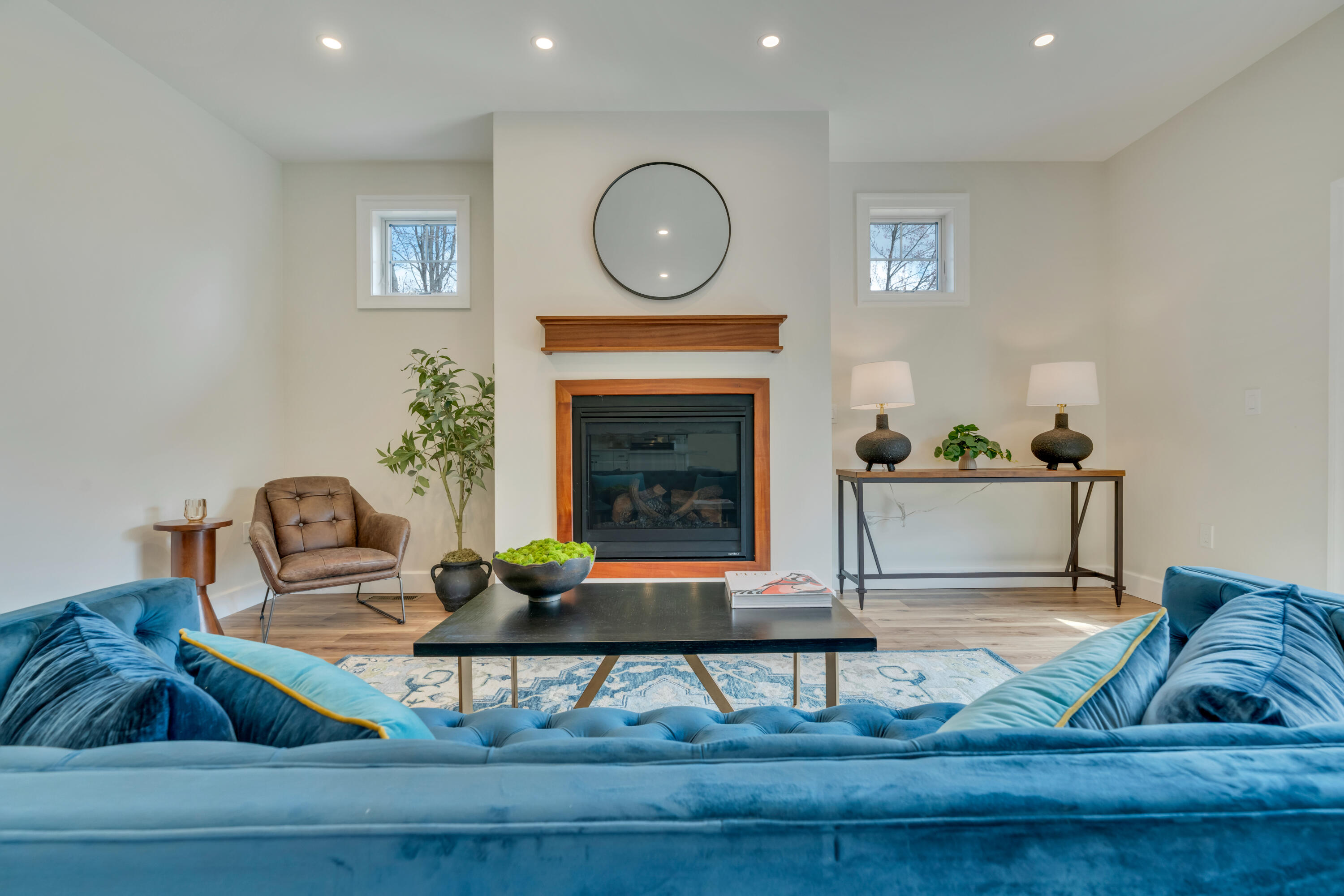 43 Middle Road Falmouth ME 04105