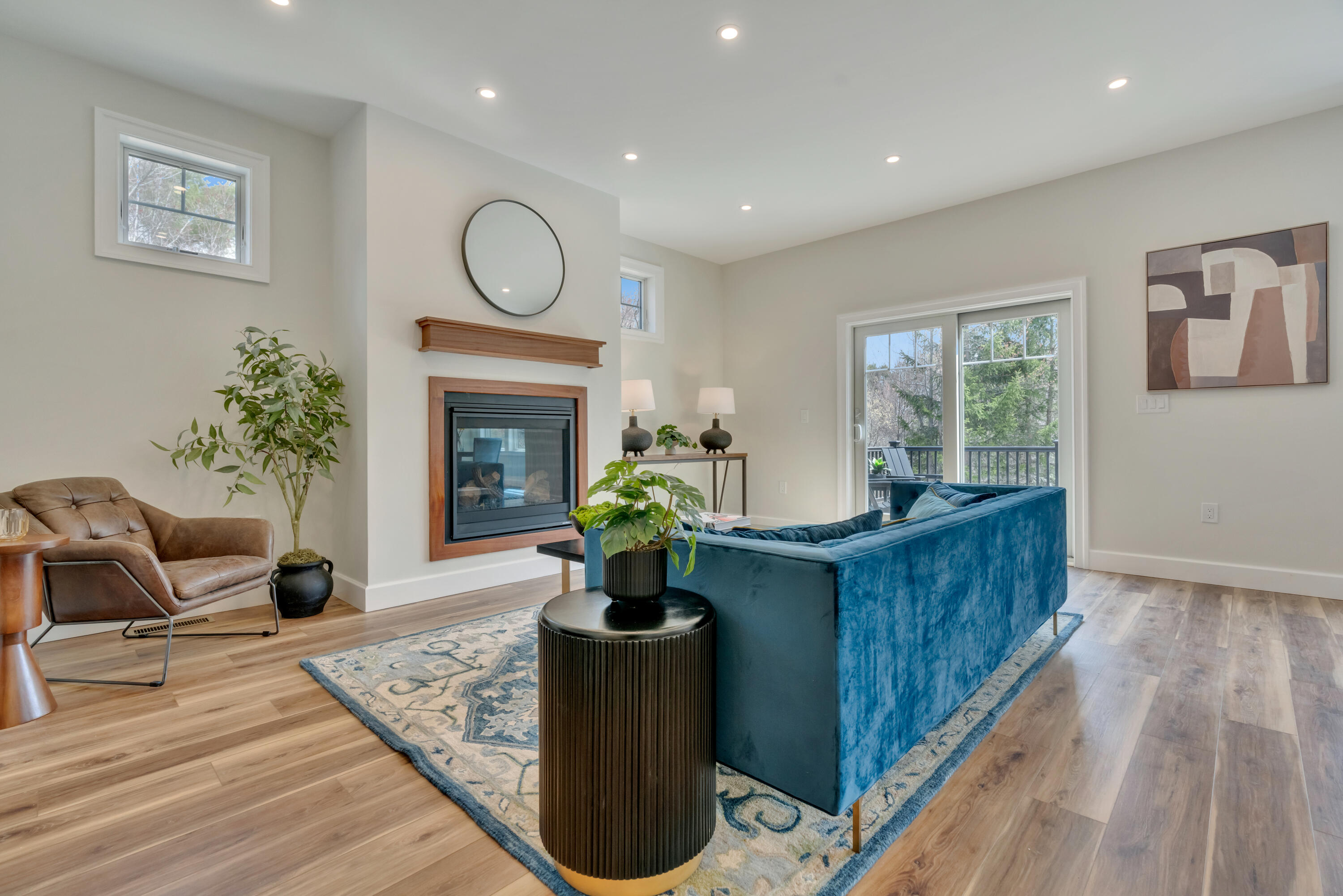 43 Middle Road Falmouth ME 04105