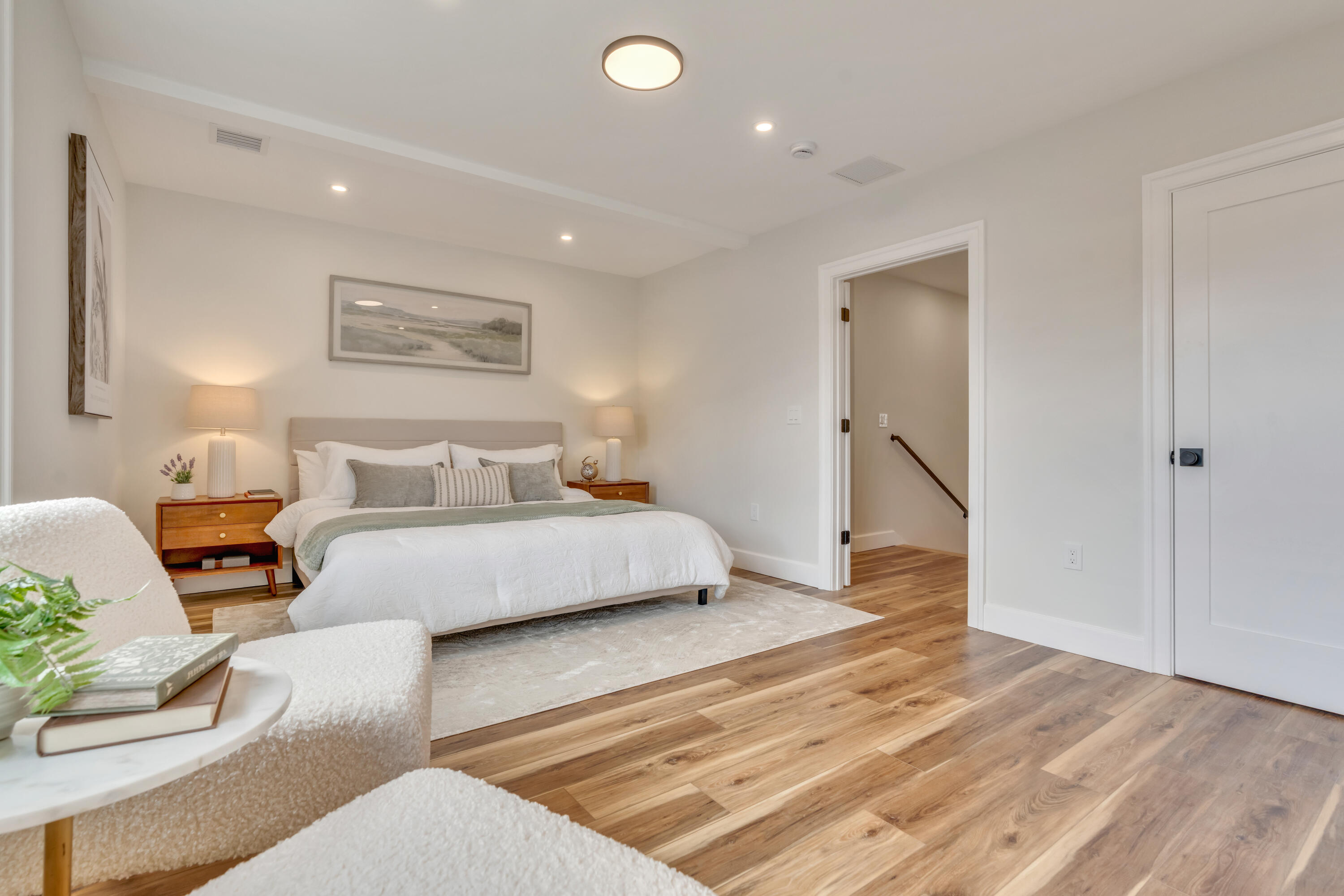43 Middle Road Falmouth ME 04105