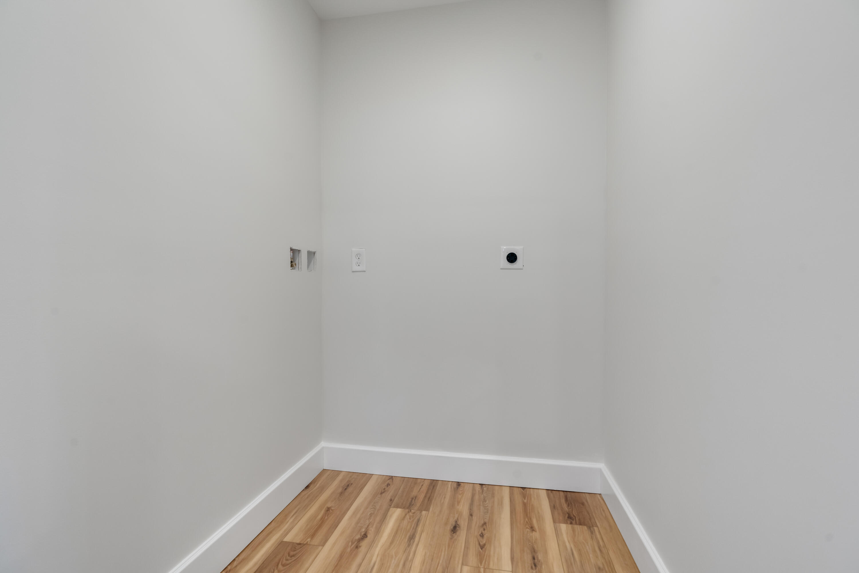 43 Middle Road Falmouth ME 04105