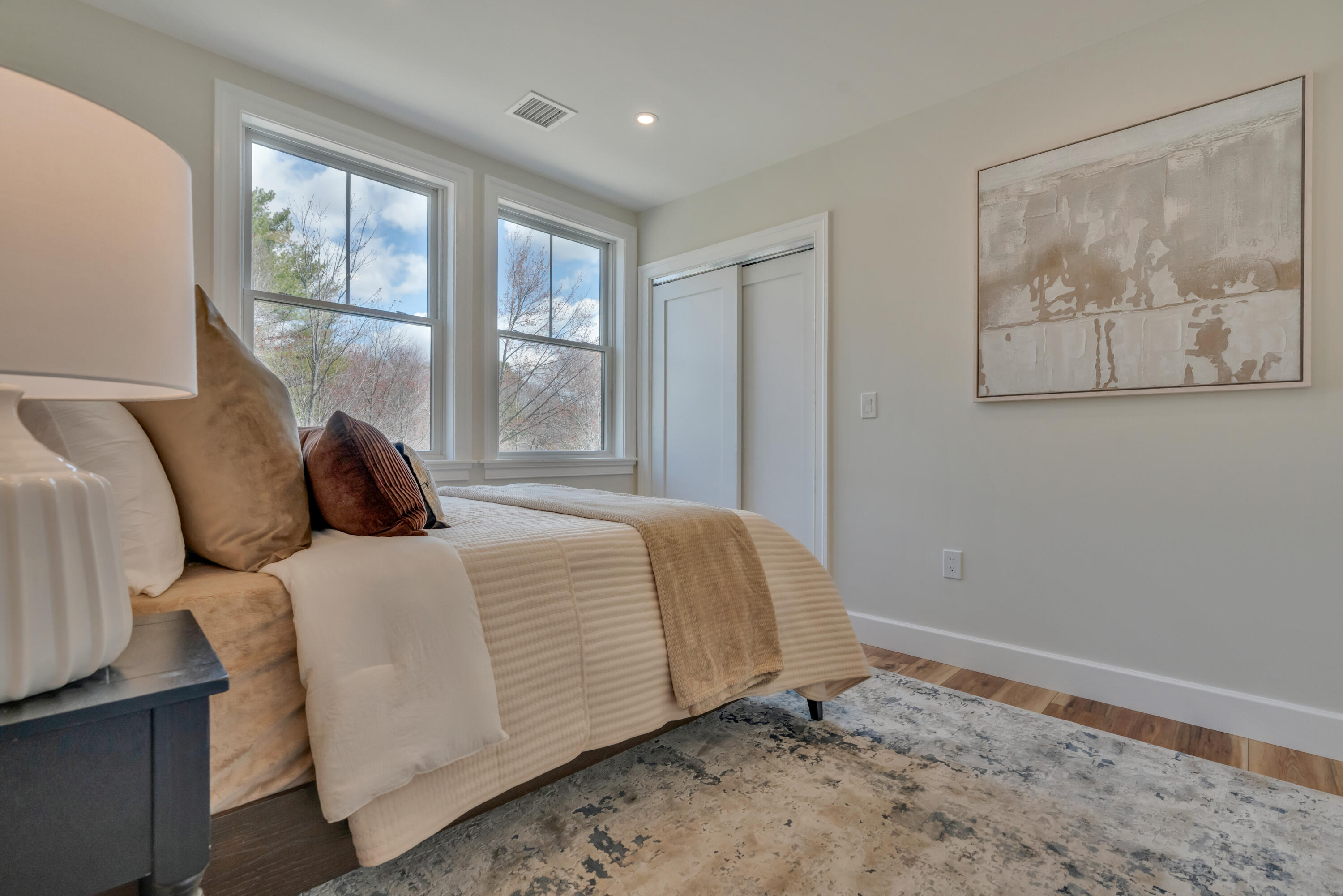 43 Middle Road Falmouth ME 04105