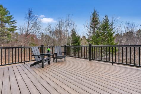 43 Middle Road Falmouth ME 04105