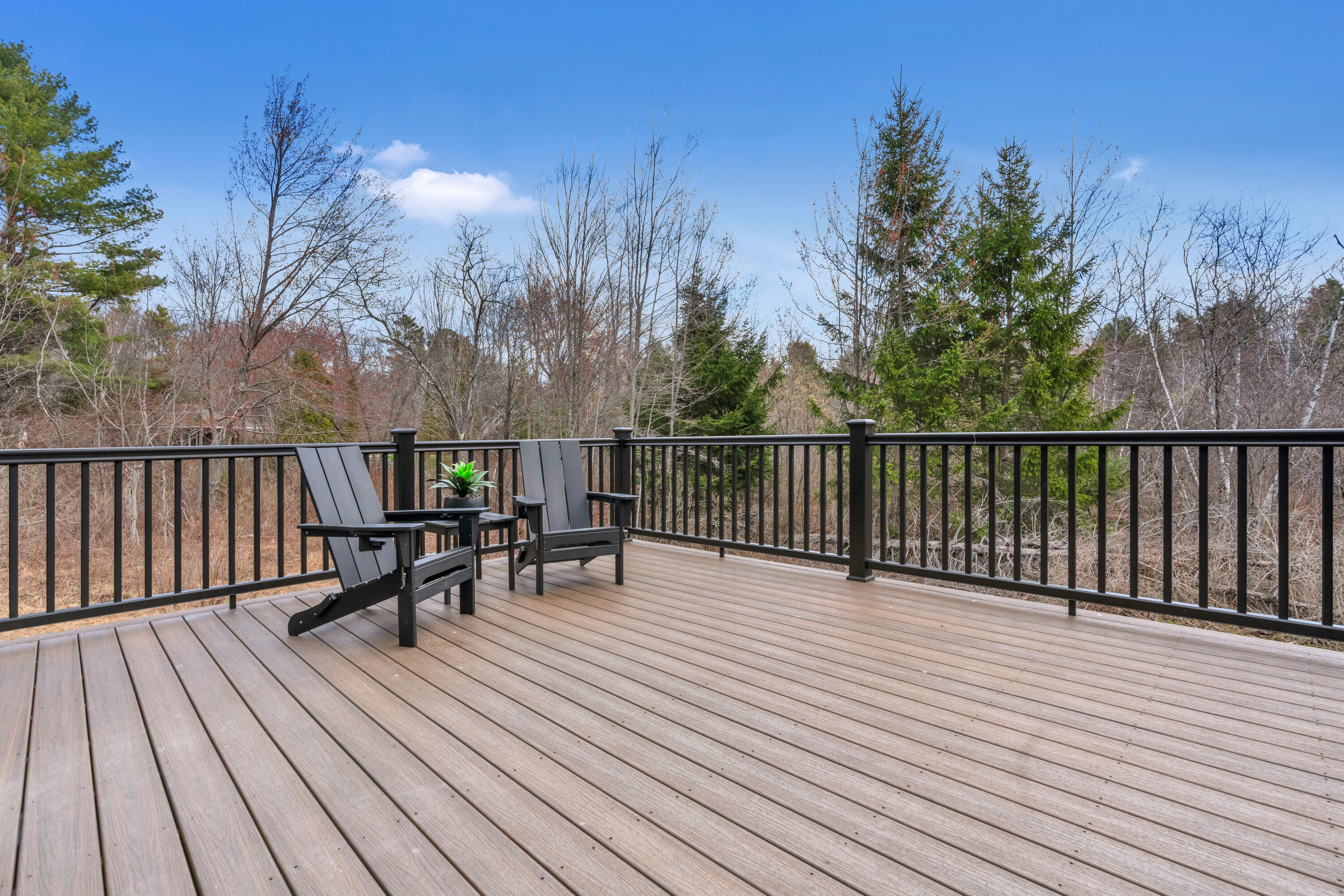 43 Middle Road Falmouth ME 04105