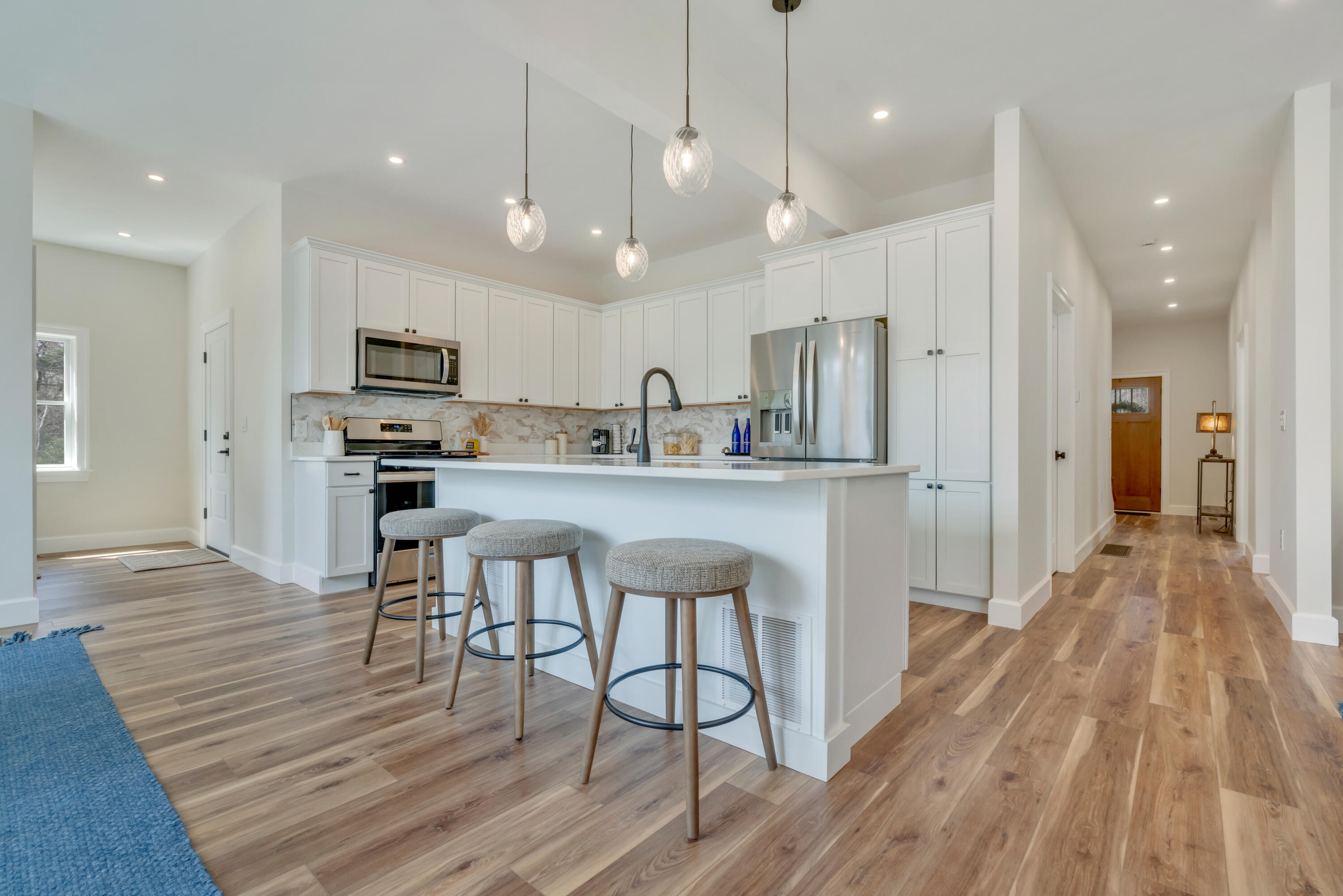 43 Middle Road Falmouth ME 04105