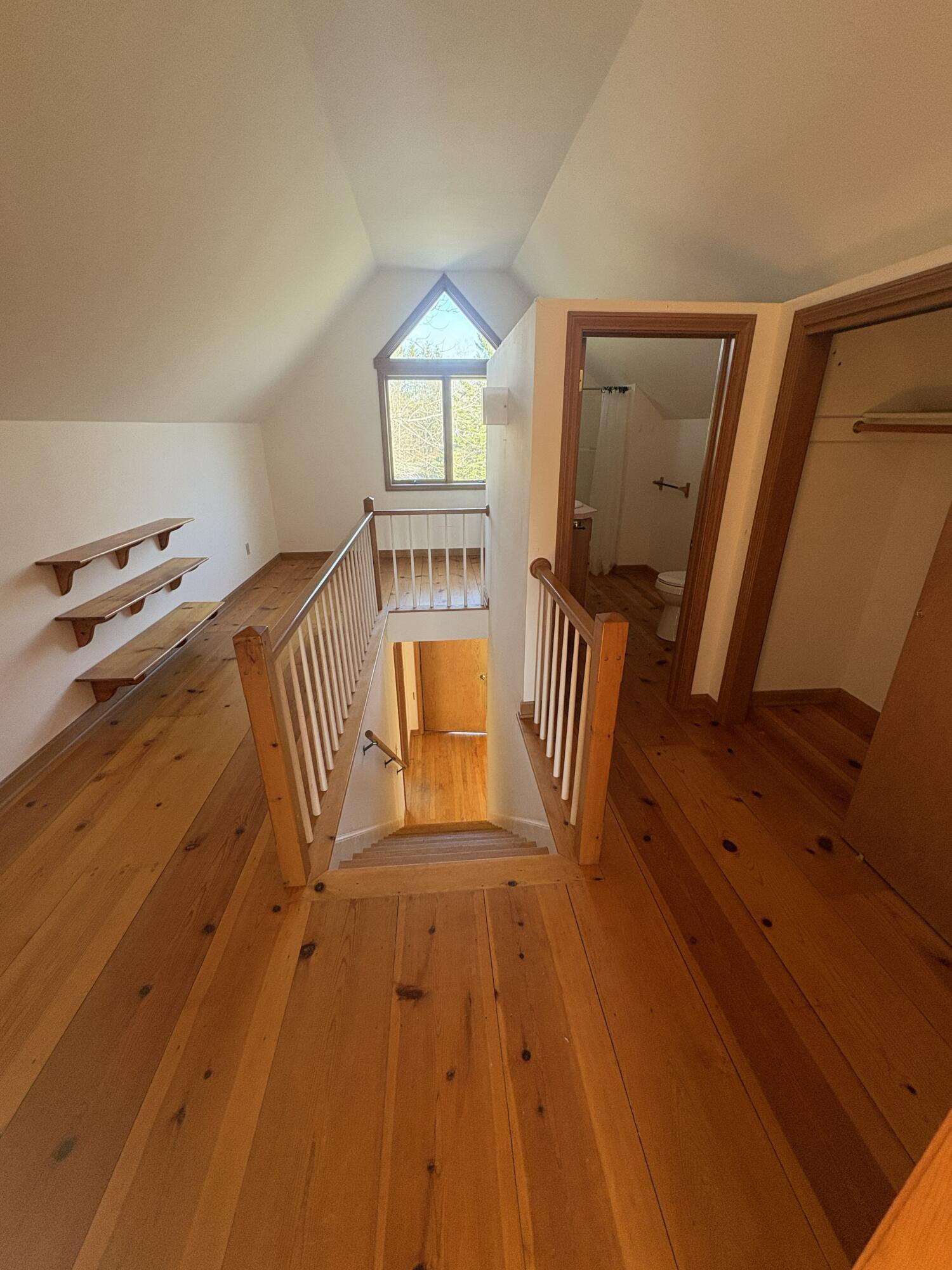 10 Song Bird Lane Readfield ME 04355