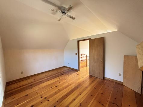 10 Song Bird Lane Readfield ME 04355