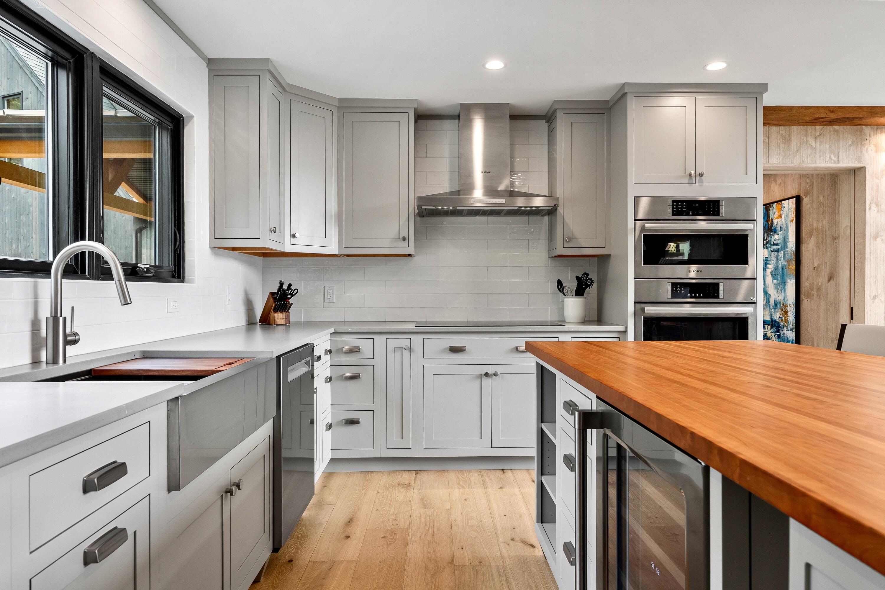 18 High Head Road Edgecomb ME 04556