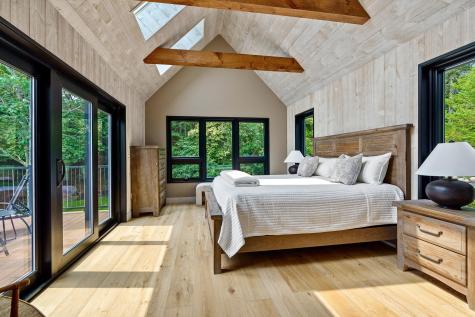 18 High Head Road Edgecomb ME 04556