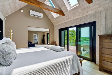 18 High Head Road Edgecomb ME 04556