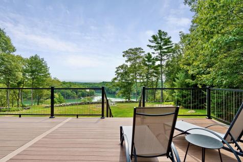 18 High Head Road Edgecomb ME 04556