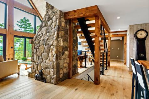 18 High Head Road Edgecomb ME 04556