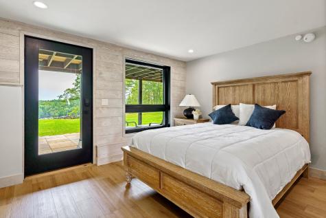 18 High Head Road Edgecomb ME 04556