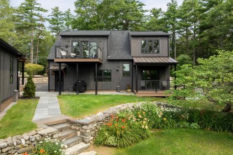 18 High Head Road Edgecomb ME 04556