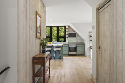 18 High Head Road Edgecomb ME 04556