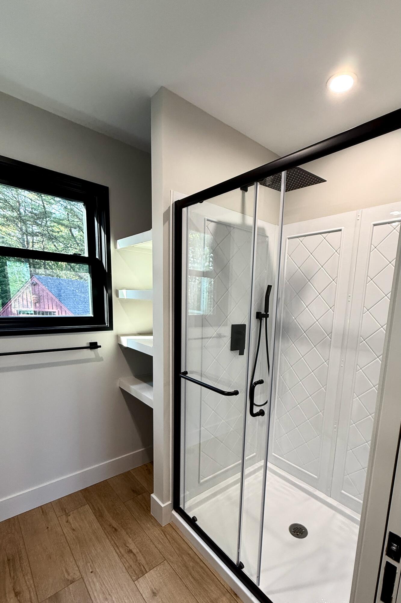 18 High Head Road Edgecomb ME 04556