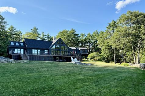 18 High Head Road Edgecomb ME 04556