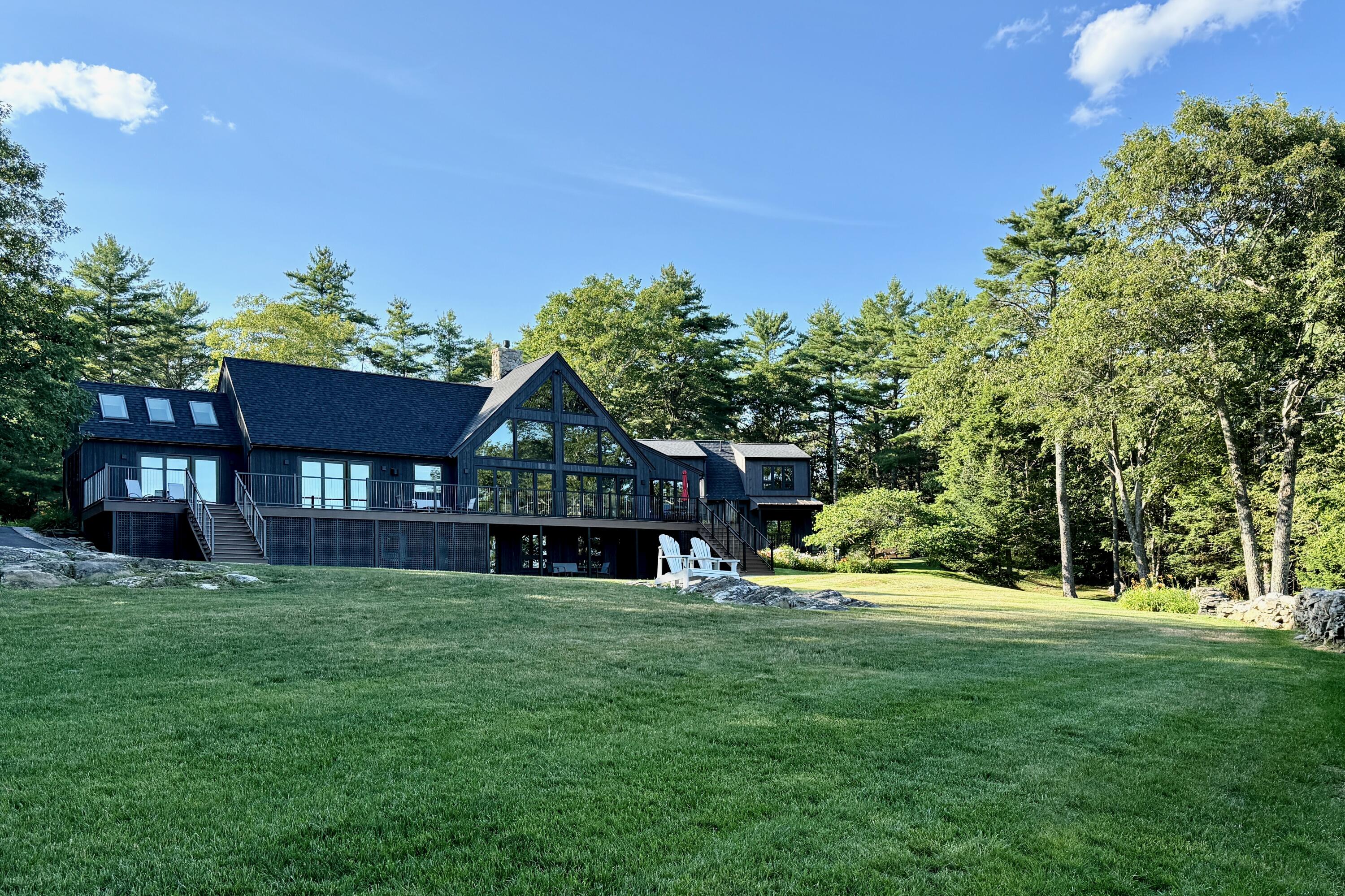 18 High Head Road Edgecomb ME 04556